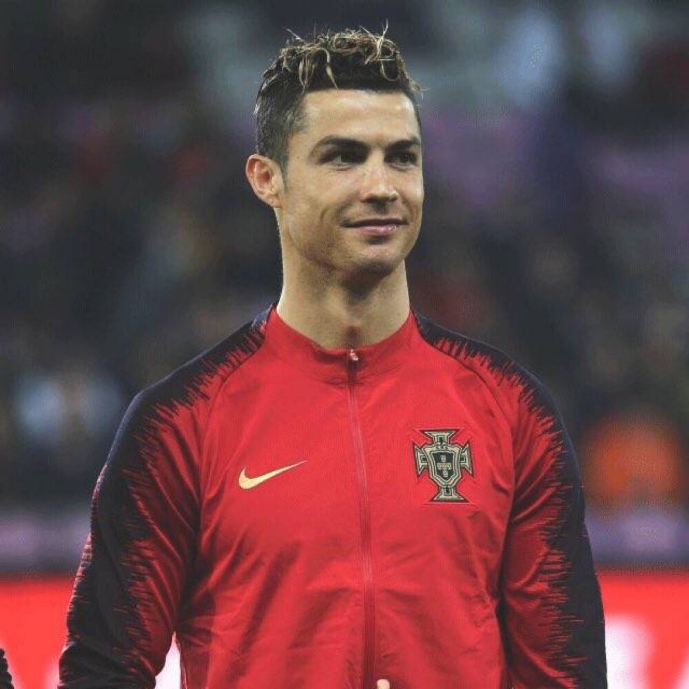 图片报：埃姆雷-詹成多家土耳其豪门目标，球员倾向留在多特（图片报：多家土超豪门相中埃姆雷-詹，球员更愿留守多特蒙德）