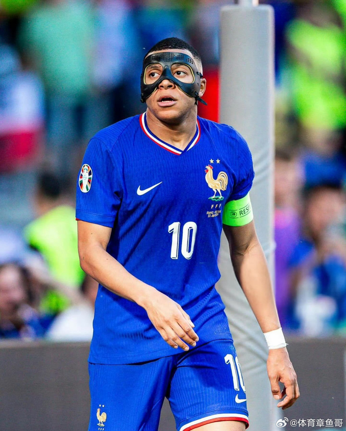 加图索在看台观战？巴尔泰萨吉：我很高兴，但我不关注这些事（加图索现身看台？巴尔泰萨吉：我很开心，但不在意这种事）