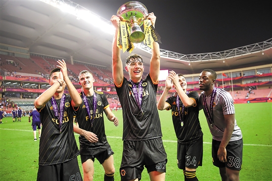 🎮HLE 2-1 DK：Kanavi暴躁巨魔葬送好局，DK扳回一城（🎮HLE 2-1 领先DK：Kanavi巨魔关键失误，DK扳回一城）