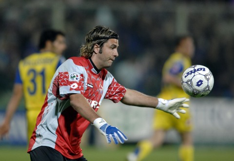 意媒：本托想离开沙特转会欧洲，国米和米兰对其感兴趣（意媒称本托欲离开沙特赴欧洲发展，国米与米兰有意引进）