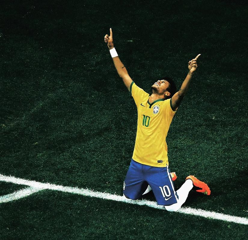 伦纳德：对面缺少主力我们还是没赢，领先的比赛应该拿下（伦纳德：对手缺主力仍没赢球，手握领先就该收下比赛）