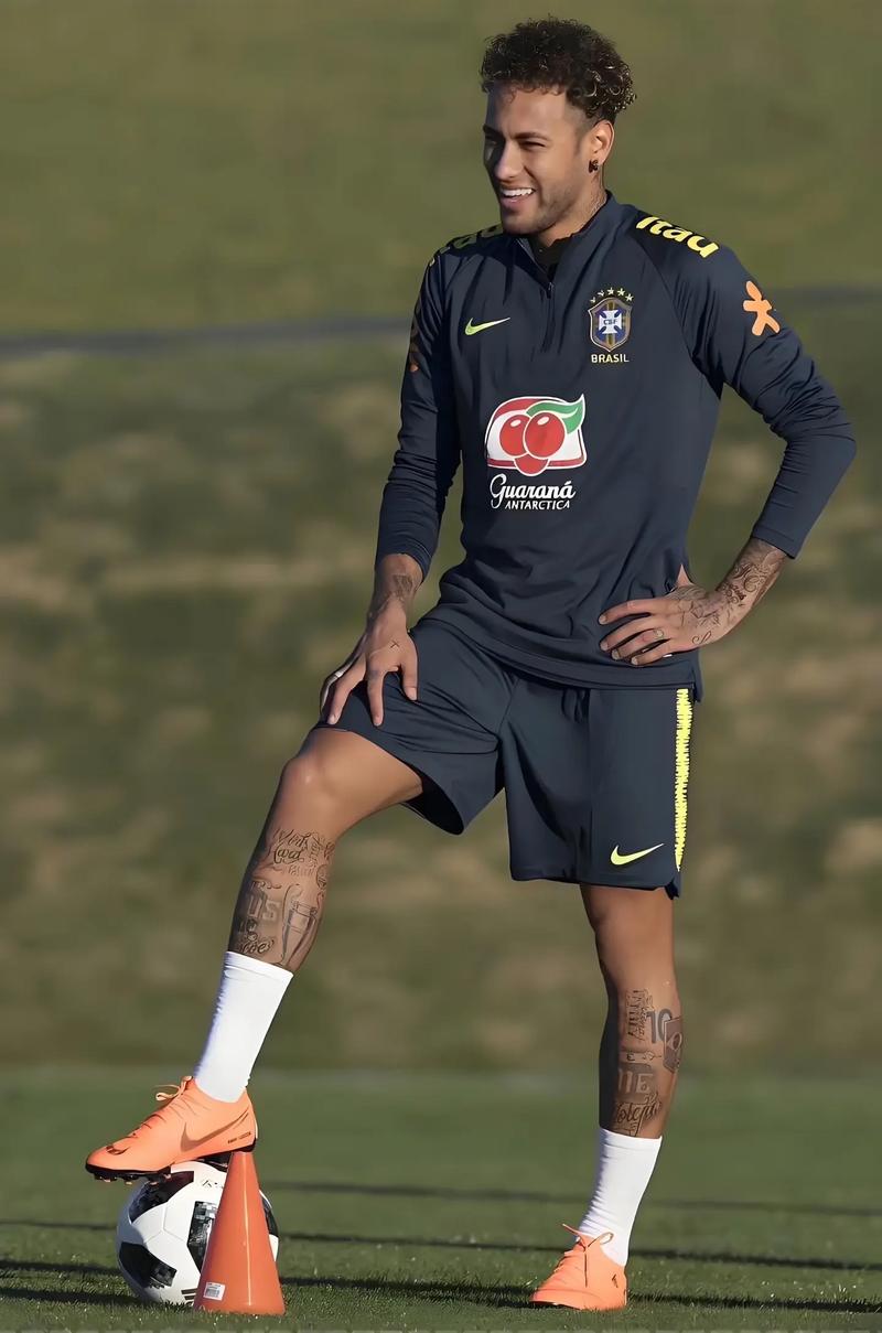 战海港两射一传，林加德加盟首尔65场比赛以来首次单场造3球（对海港梅开二度+送助攻，林加德加盟首尔后65场首次单场参与3球）