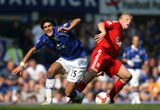 杜兰特半场20分，谢泼德高效，火箭半场57-57独行侠（杜兰特半场轰20分，谢泼德高效发挥，火箭与独行侠半场战成57平）